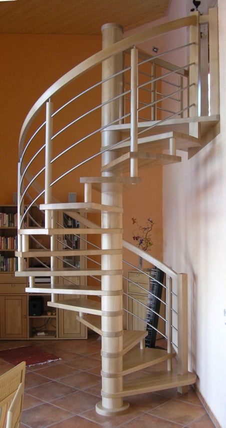 Spindeltreppe 01